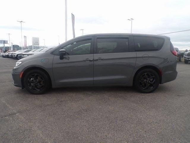 2023 Chrysler Pacifica Hybrid Limited