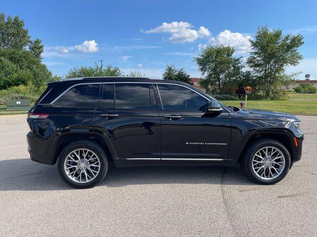 2022 Jeep Grand Cherokee Summit 4x4