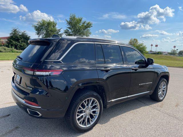 2022 Jeep Grand Cherokee Summit 4x4