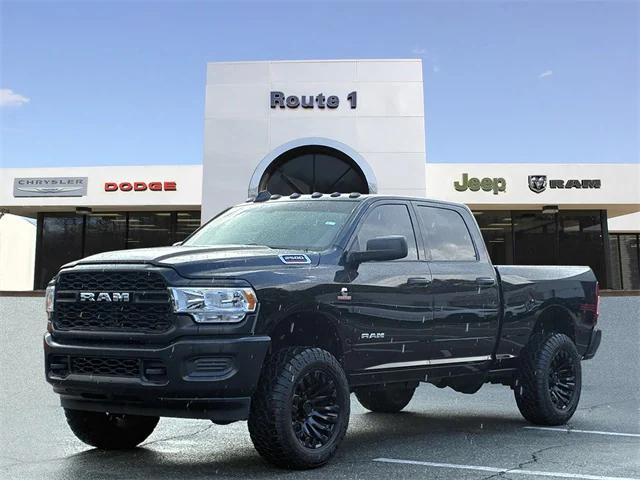2022 RAM 2500 Tradesman Crew Cab 4x4 64 Box