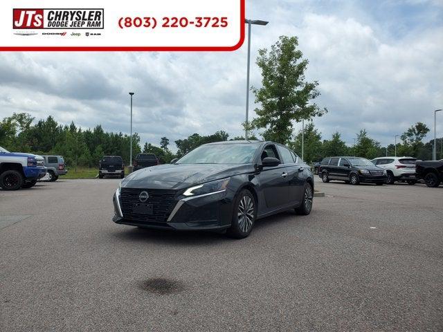 2023 Nissan Altima SV FWD