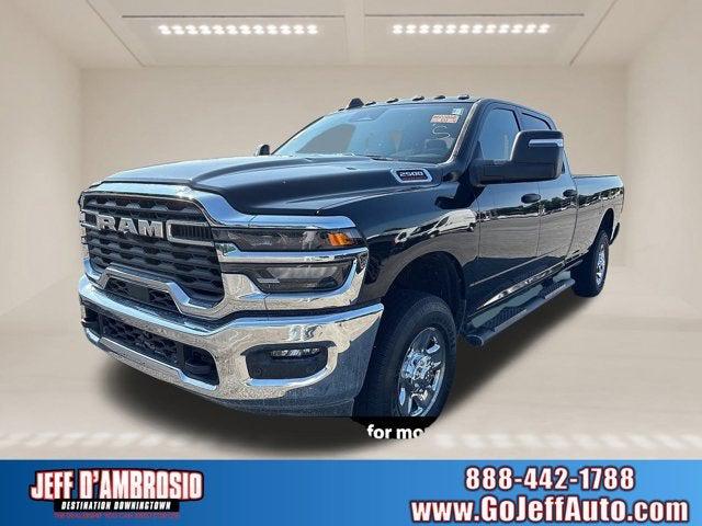 2025 RAM 2500 Tradesman Crew Cab 4x4 8 Box