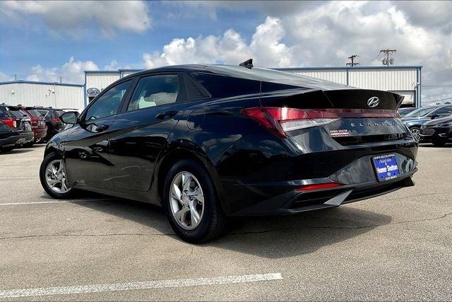 2021 Hyundai Elantra SE