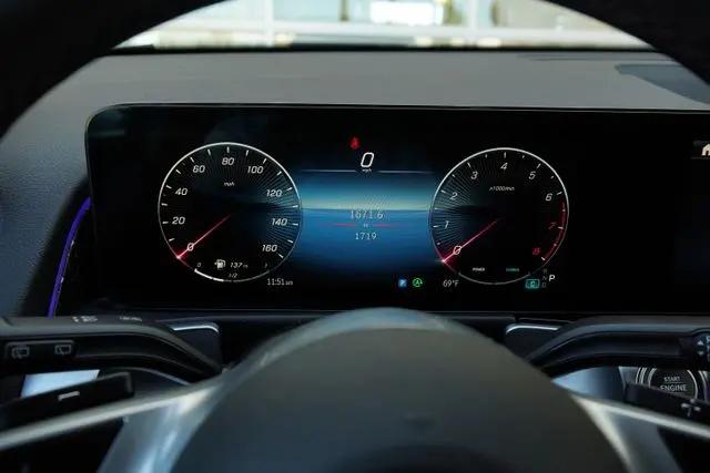 2025 Mercedes-Benz GLB GLB 250