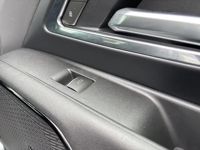 2026 Chevrolet Silverado EV LT