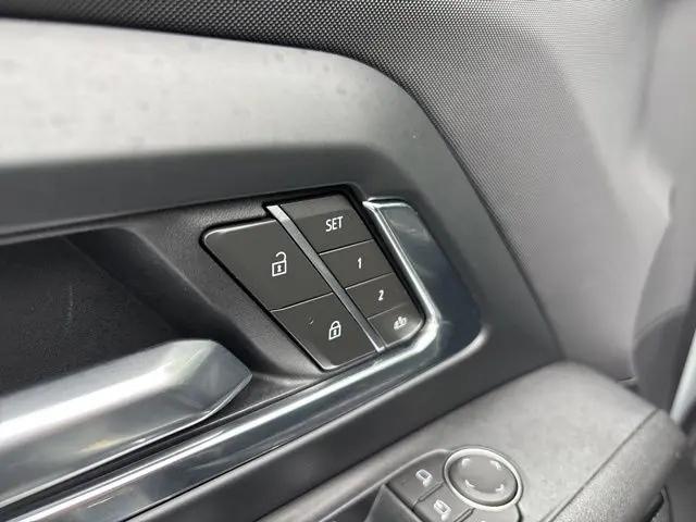 2026 Chevrolet Silverado EV LT