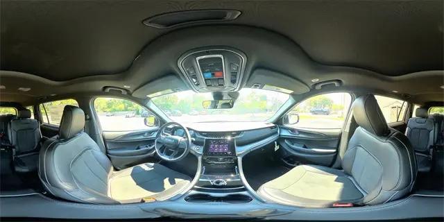 2025 Jeep Grand Cherokee L Altitude X 4x4