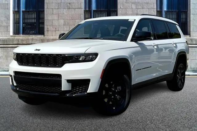 2025 Jeep Grand Cherokee L Altitude X 4x4