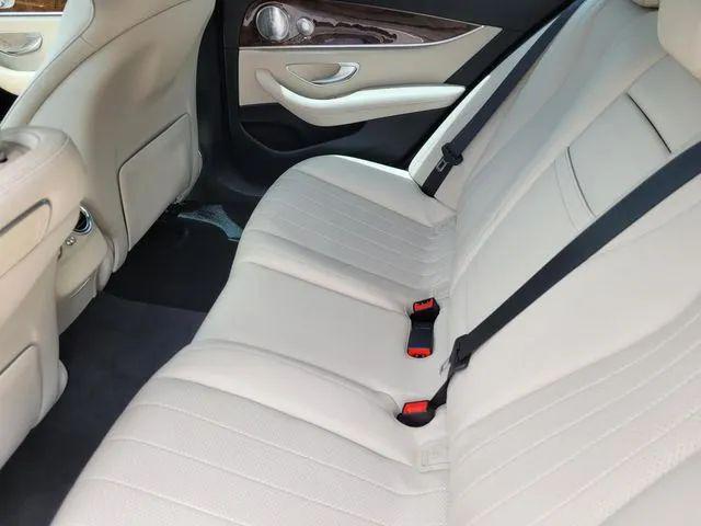 2018 Mercedes-Benz E-CLASS E 300 E 300