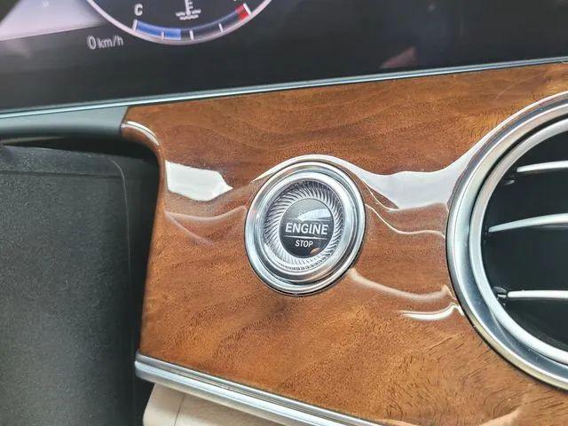 2018 Mercedes-Benz E-CLASS E 300 E 300