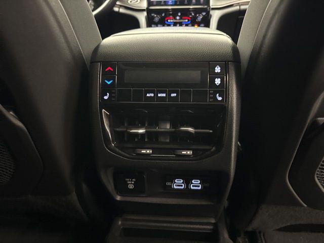 2022 Jeep Grand Cherokee L Limited - Photo 31