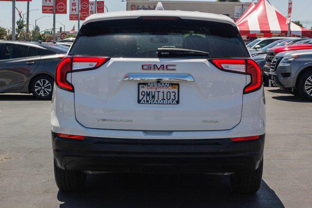 2024 GMC Terrain AWD SLE