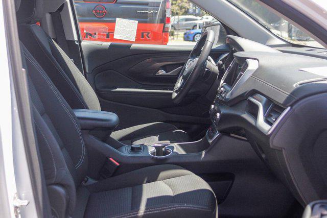 2024 GMC Terrain AWD SLE