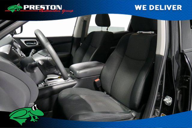 2019 Nissan Pathfinder S
