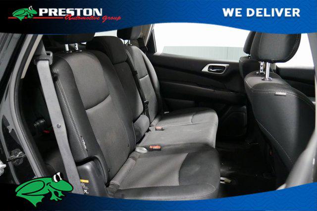 2019 Nissan Pathfinder S