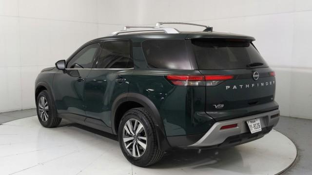 2023 Nissan Pathfinder SL FWD