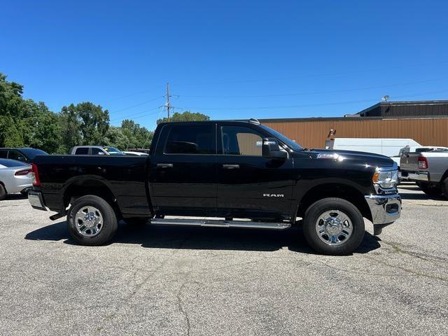 2024 RAM 2500 Big Horn Crew Cab 4x4 64 Box