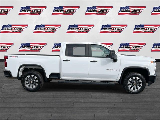 2022 Chevrolet Silverado 2500HD 4WD Crew Cab Standard Bed Custom