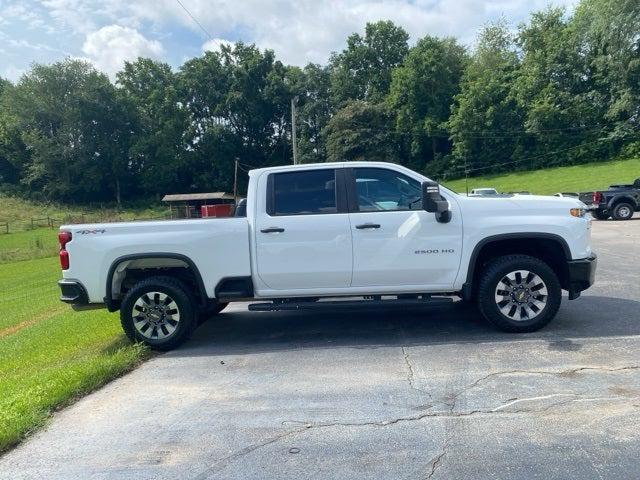 2022 Chevrolet Silverado 2500HD 4WD Crew Cab Standard Bed Custom