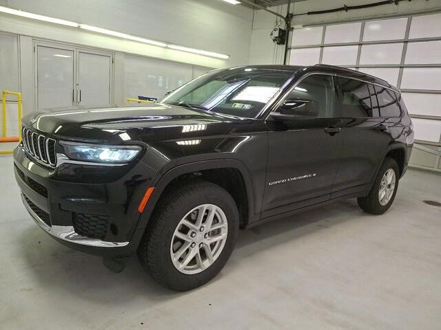 2023 Jeep Grand Cherokee L Laredo 4x4