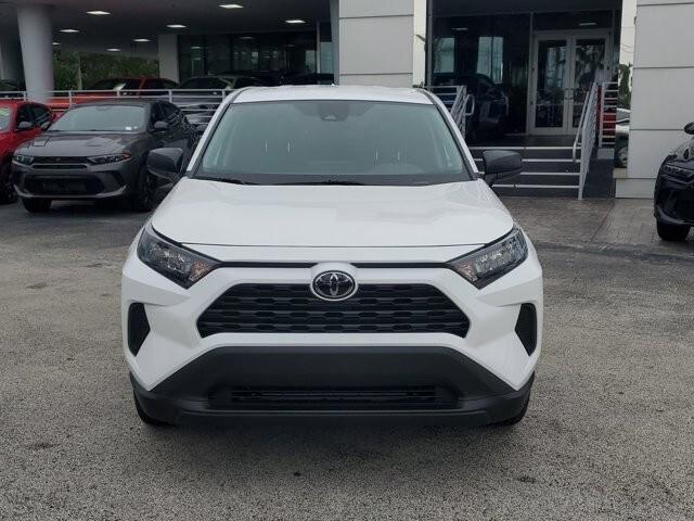2022 Toyota RAV4 LE