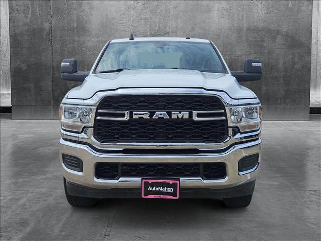 2023 RAM 2500 Tradesman Crew Cab 4x4 8 Box