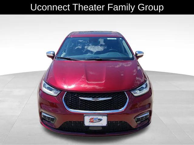 2022 Chrysler Pacifica Hybrid Limited