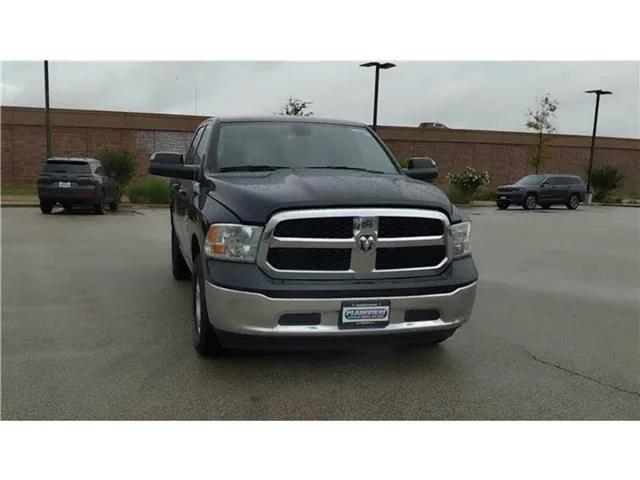 2023 RAM 1500 Classic SLT Crew Cab 4x4 57 Box