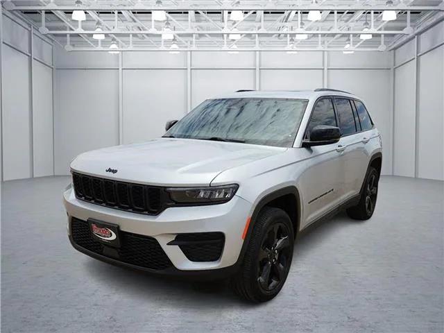 2023 Jeep Grand Cherokee Altitude X 4x4