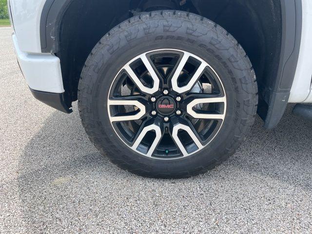 2024 GMC Sierra 1500 4WD Crew Cab Short Box AT4