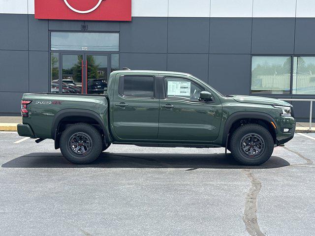 2025 Nissan Frontier Crew Cab PRO-4X 4x4