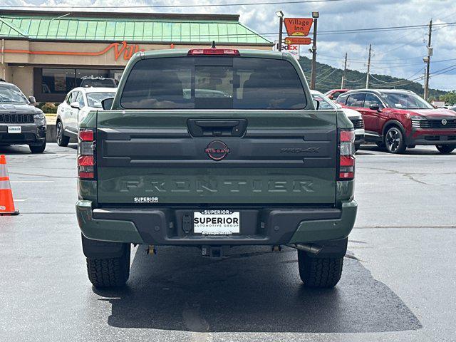 2025 Nissan Frontier Crew Cab PRO-4X 4x4