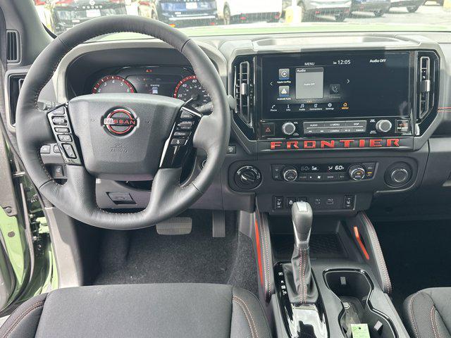 2025 Nissan Frontier Crew Cab PRO-4X 4x4