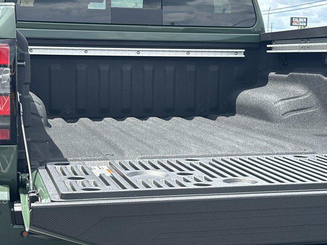 2025 Nissan Frontier Crew Cab PRO-4X 4x4