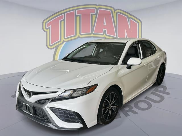 2024 Toyota Camry SE [5]
