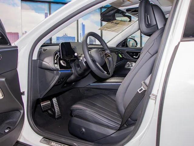 2025 Mercedes-Benz E 450 4MATIC