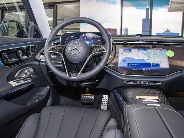 2025 Mercedes-Benz E 450 4MATIC