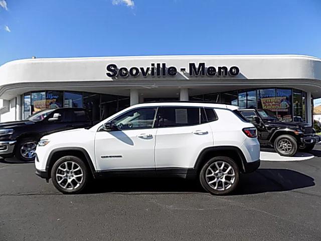 2025 Jeep Compass COMPASS LIMITED 4X4