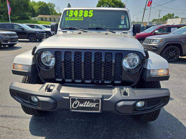 2022 Jeep Gladiator Altitude 4x4