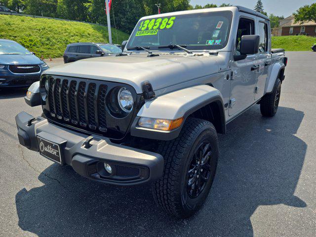 2022 Jeep Gladiator Altitude 4x4