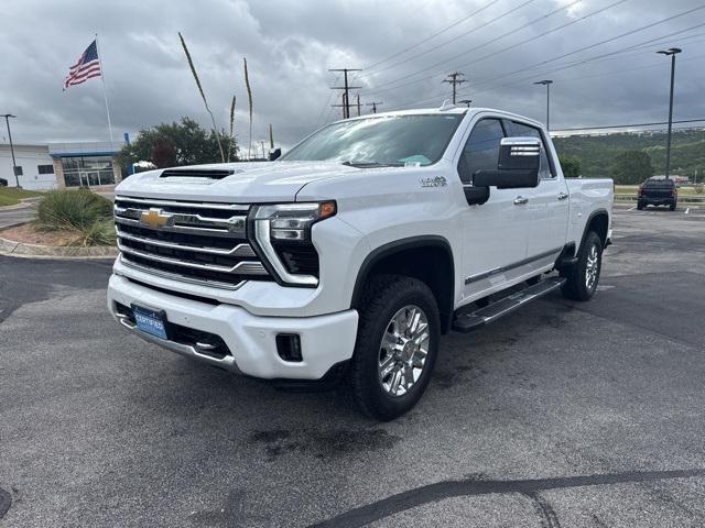 2024 Chevrolet Silverado 2500HD 4WD Crew Cab Standard Bed High Country