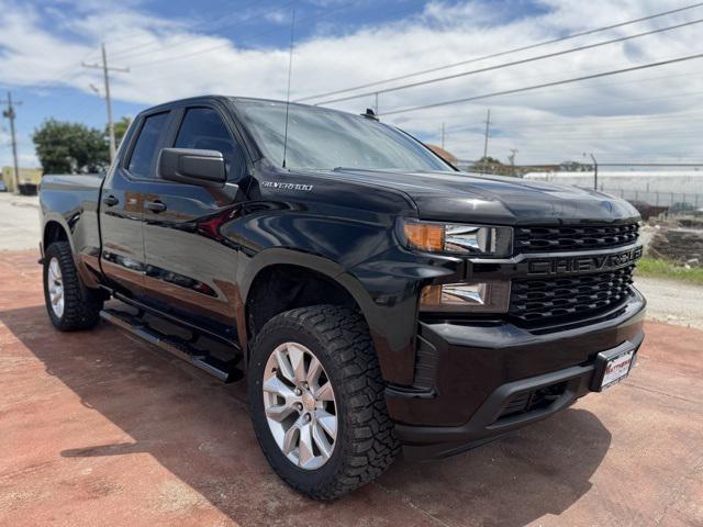 2020 Chevrolet Silverado 1500 4WD Double Cab Standard Bed Custom