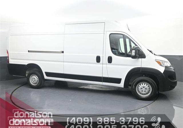 2024 RAM ProMaster 3500 Cargo Van Tradesman High Roof 159 WB EXT w/Pass Seat