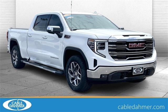 2022 GMC Sierra 1500 4WD Crew Cab Standard Box SLT
