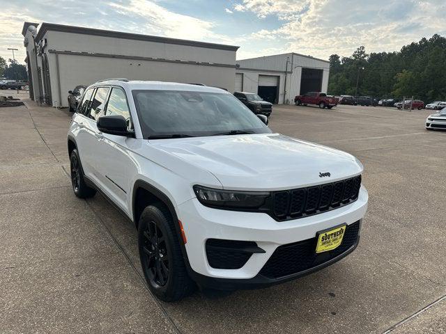 2024 Jeep Grand Cherokee Altitude 4x4 2024 Jeep Grand Cherokee Altitude 4x4