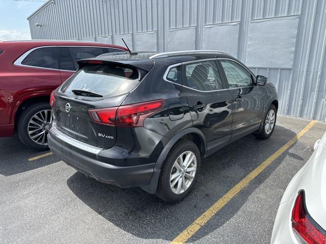 2017 Nissan Rogue Sport SV