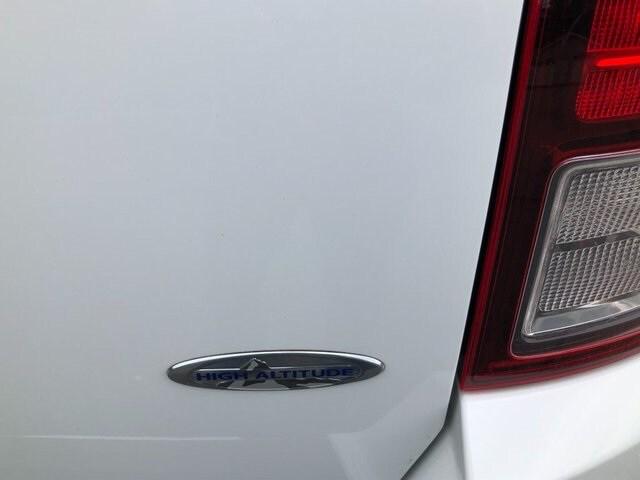 2017 Jeep Compass High Altitude 4x4 2017 Jeep Compass High Altitude 4x4