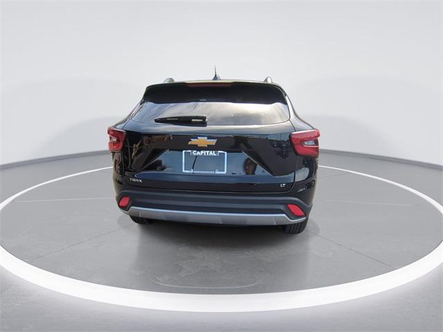 2024 Chevrolet Trax FWD LT