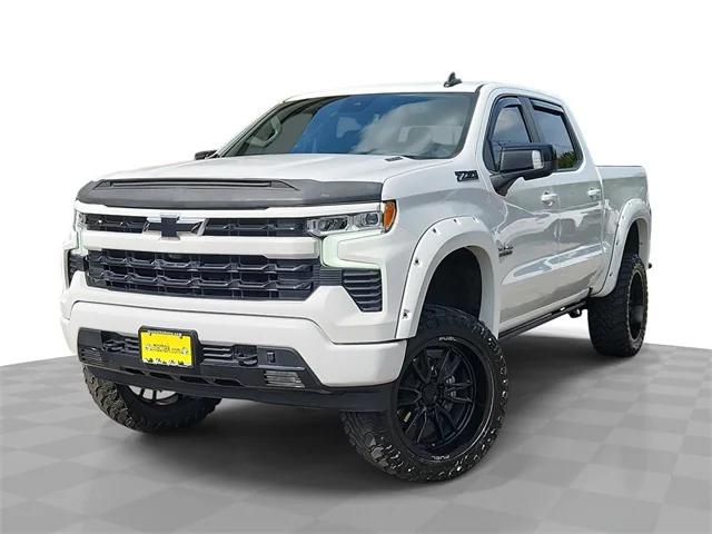 2023 Chevrolet Silverado 1500 4WD Crew Cab Short Bed RST