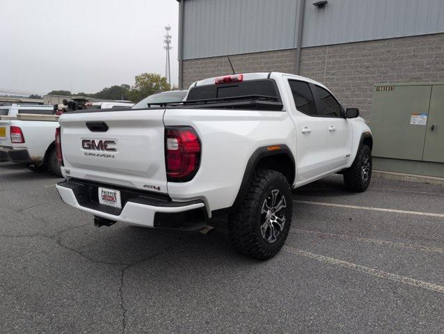 2024 GMC Canyon 4WD AT4 2024 GMC Canyon 4WD AT4